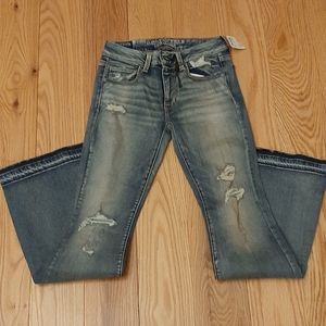 AE distressed flare Jean's size 6